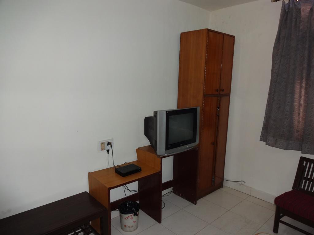 Hotel Elegant International New Delhi Luaran gambar