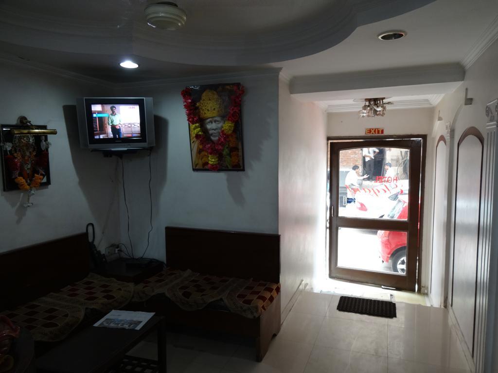 Hotel Elegant International New Delhi Luaran gambar