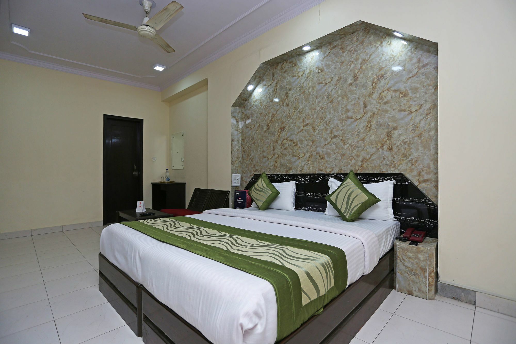 Hotel Elegant International New Delhi Luaran gambar